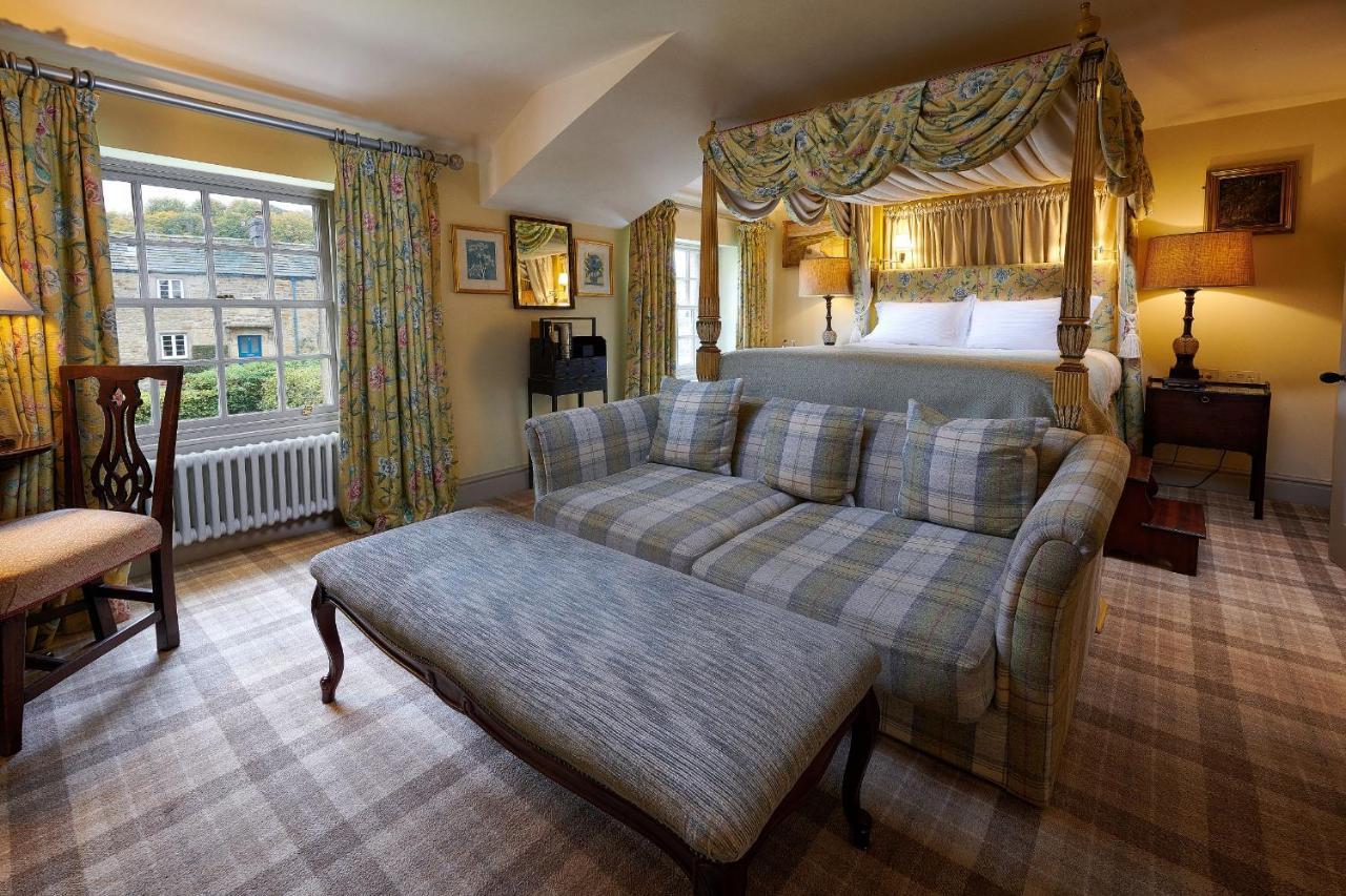 The Pilsley Inn - Chatsworth باسلو المظهر الخارجي الصورة