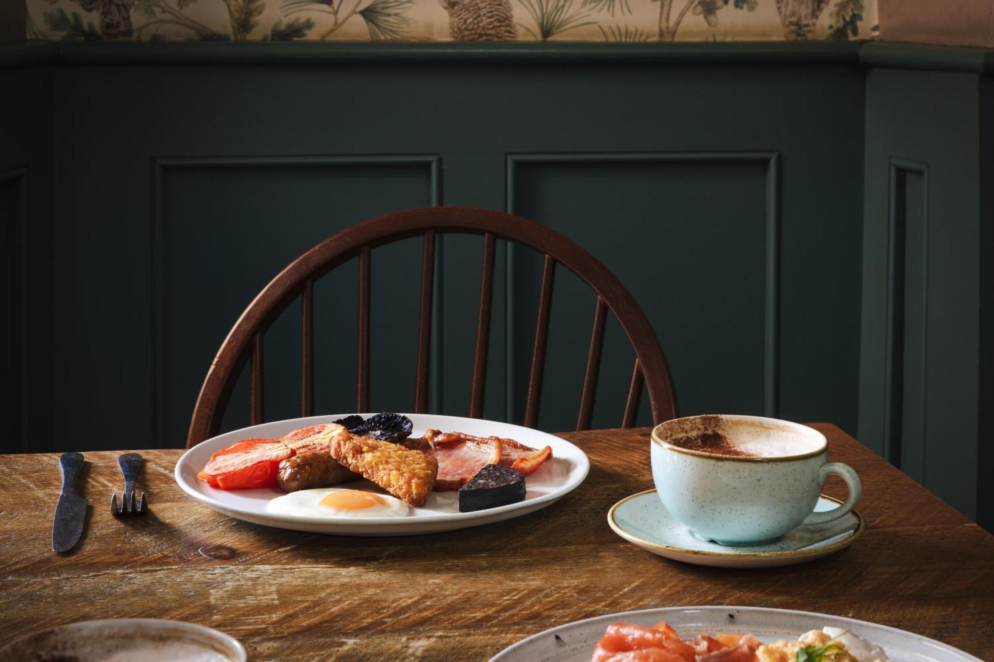 The Pilsley Inn - Chatsworth باسلو المظهر الخارجي الصورة