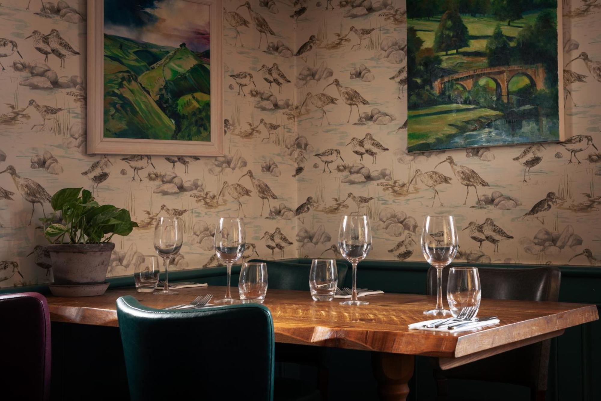 The Pilsley Inn - Chatsworth باسلو المظهر الخارجي الصورة