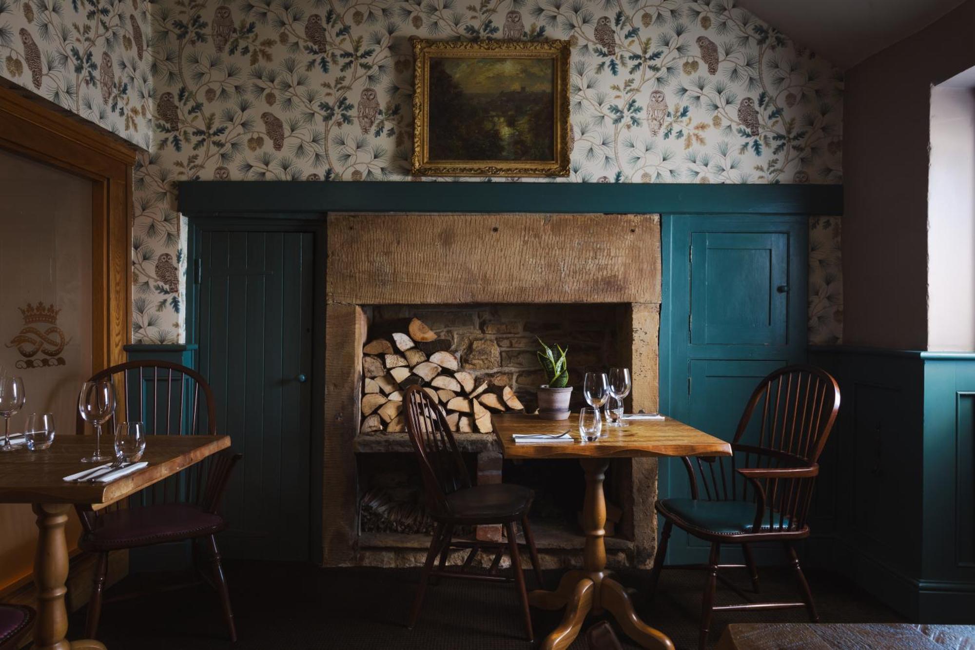 The Pilsley Inn - Chatsworth باسلو المظهر الخارجي الصورة