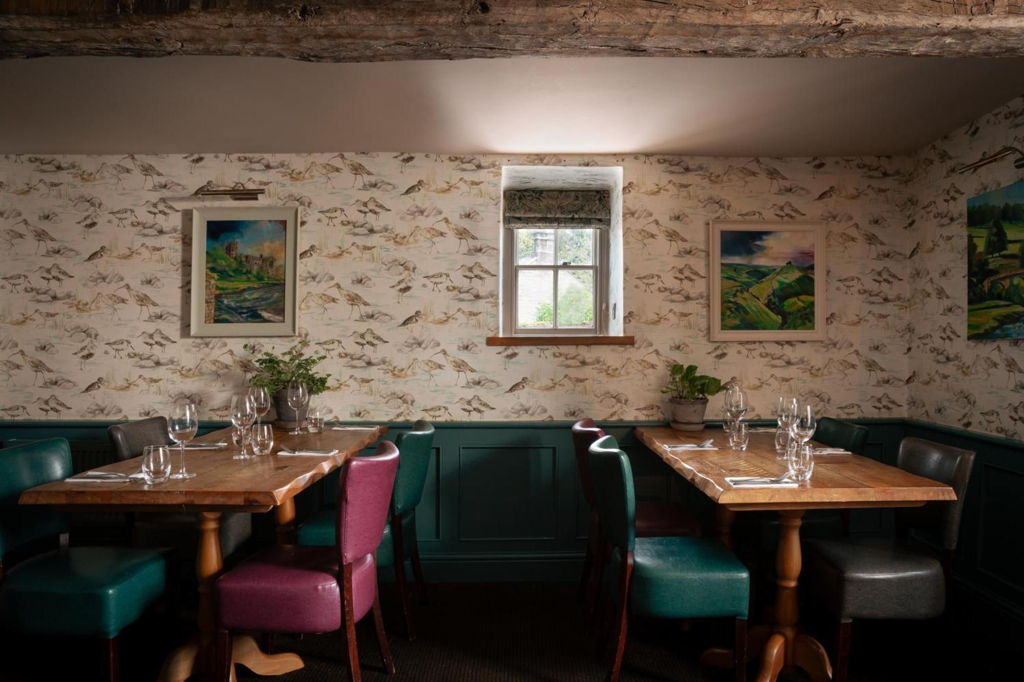 The Pilsley Inn - Chatsworth باسلو المظهر الخارجي الصورة