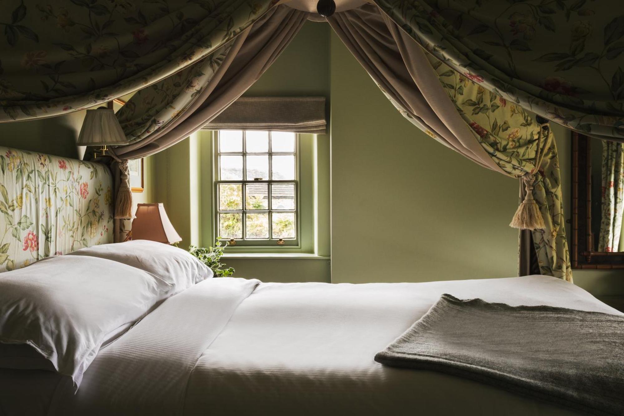 The Pilsley Inn - Chatsworth باسلو المظهر الخارجي الصورة